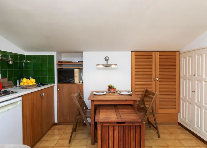 Apartment Port L'escala-6 By Interhome
